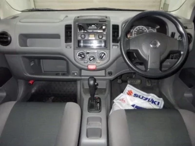 Nissan AD