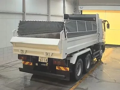 Mitsubishi FUSO TRUCK