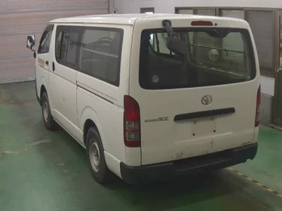 Toyota REGIUS ACE VAN