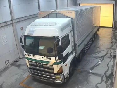 Hino TRUCK