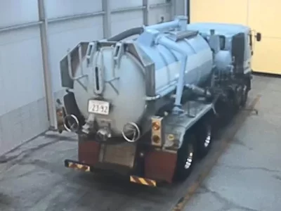 Hino TRUCK