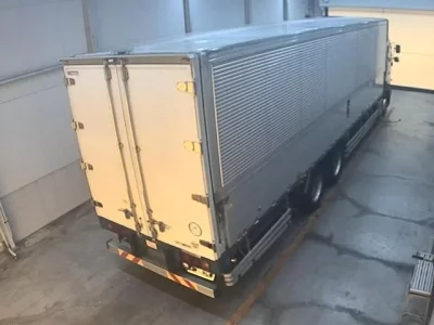 Hino TRUCK