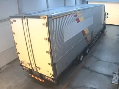 Hino TRUCK