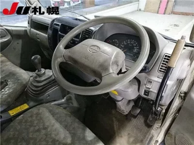 Hino DUTRO
