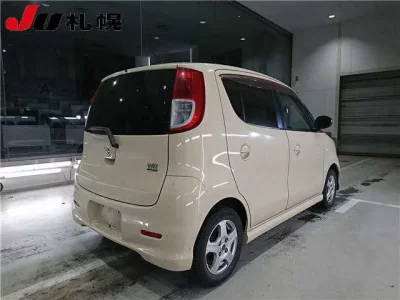 Suzuki MRWAGON