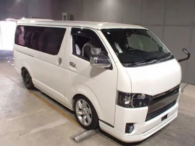 Toyota HIACE VAN