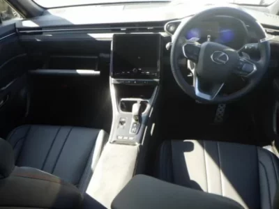 Lexus LBX