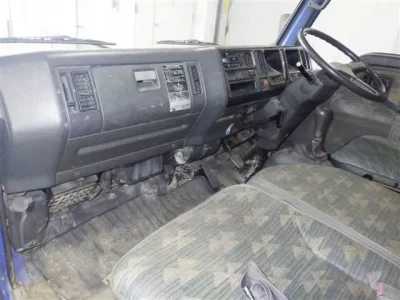 Mazda TITAN