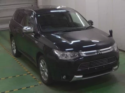 Mitsubishi OUTLANDER PHEV