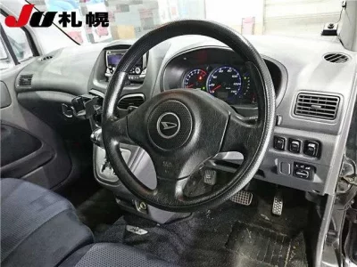 Daihatsu MAX