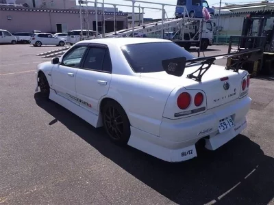Nissan SKYLINE