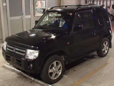 Mitsubishi PAJERO MINI