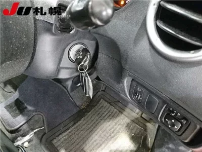 Mitsubishi COLT PLUS