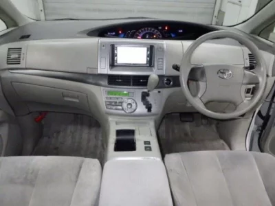 Toyota ESTIMA HYBRID