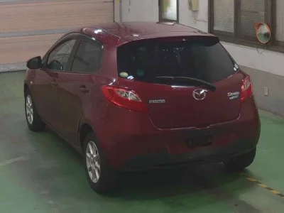 Mazda DEMIO