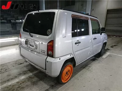 Daihatsu NAKED
