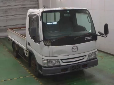 Mazda TITAN