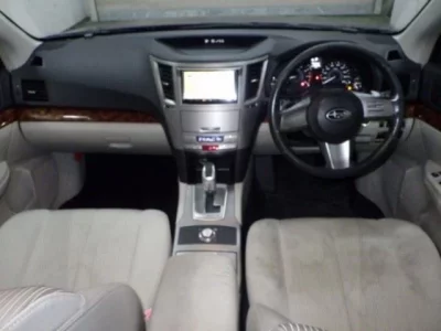 Subaru LEGACY B4