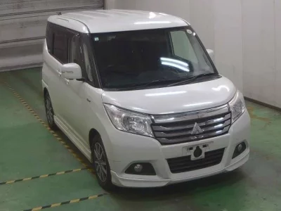 Mitsubishi DELICA D2