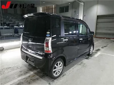 Daihatsu TANTO EXE