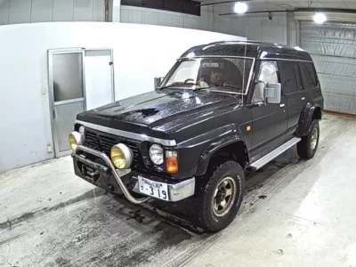 Nissan SAFARI
