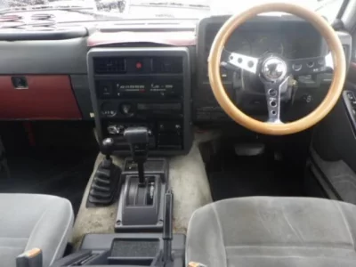 Nissan SAFARI