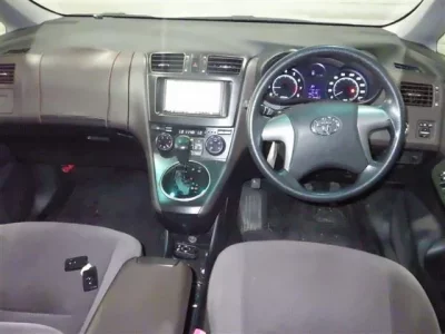 Toyota MARK X ZIO