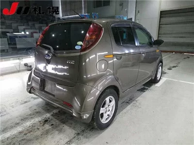 Subaru R2