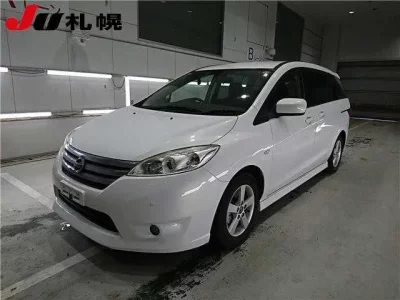 Nissan LAFESTA