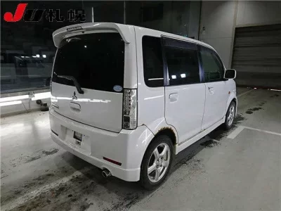 Mitsubishi EK SPORTS