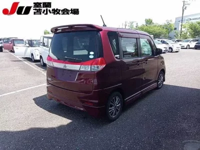 Mitsubishi DELICA D2