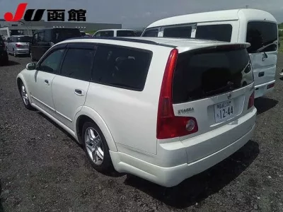 Nissan STAGEA