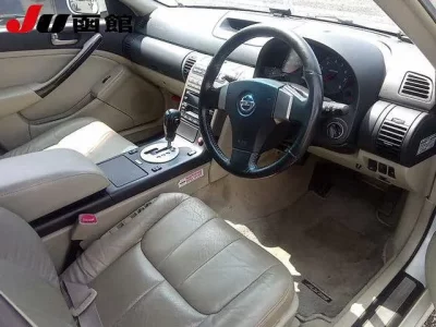 Nissan STAGEA