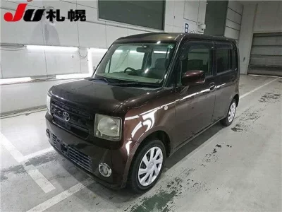 Toyota PIXIS SPACE