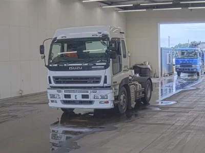 Isuzu GIGA