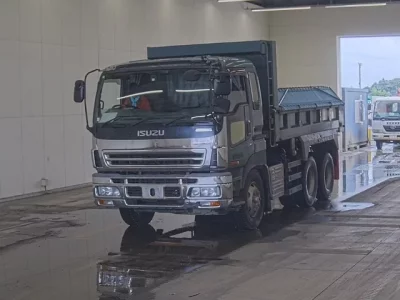 Isuzu GIGA