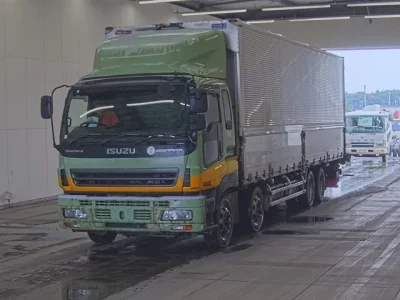 Isuzu GIGA