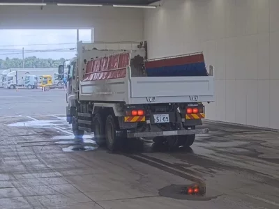 Isuzu GIGA