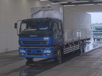 Isuzu GIGA