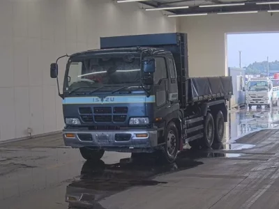 Isuzu GIGA