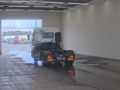 Isuzu GIGA