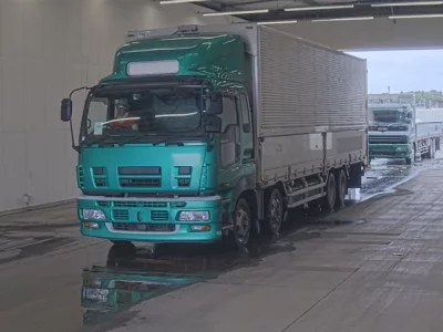 Isuzu GIGA