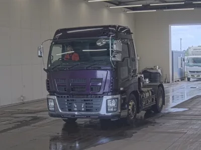 Isuzu GIGA