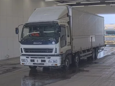 Isuzu GIGA