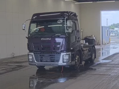 Isuzu GIGA