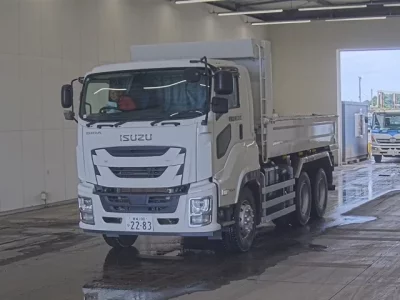 Isuzu GIGA