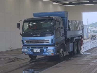 Isuzu GIGA