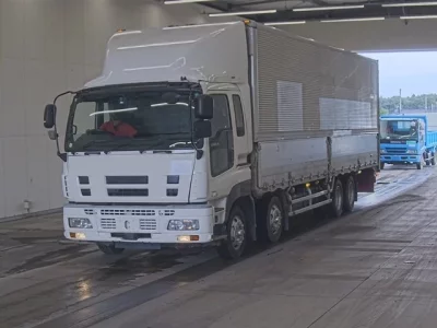 Isuzu GIGA