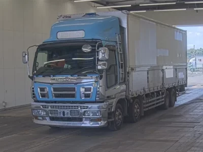 Isuzu GIGA