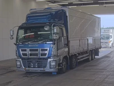 Isuzu GIGA